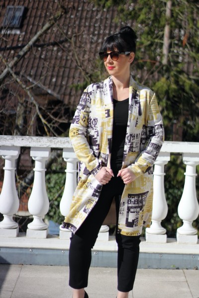 Velours-Longblazer in beige-gelb mit Printlook
