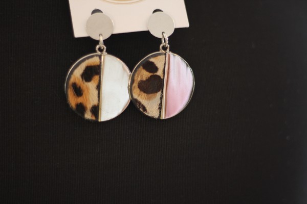 Steck-Ohrringe rund mit Leofell-Design
