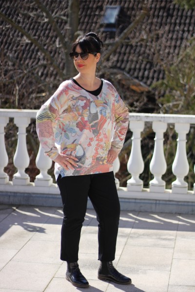 bunter V-Ausschnitt Pullover mit Exotic ´Jungle´ ONE SIZE