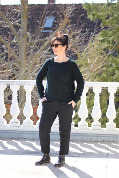 Basic Pullover in schwarz mit Strickmuster ONE SIZE