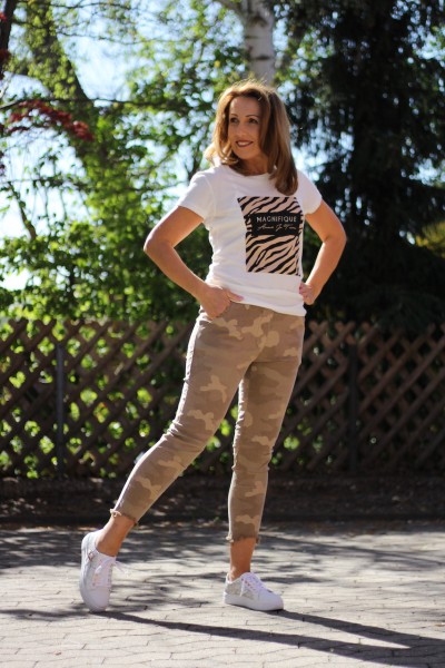 weißes T-Shirt mit Print ´Magnifique´